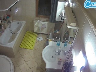 Julmodels Bathroom 2nd Floor-2